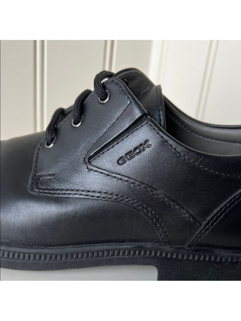 GEOX Black Leather Classic Oxfords Size EU 39/US 6 - Picture 3 of 15